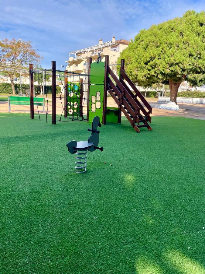Apartamento Frontal Al Mar - Torrox Costa Екстериор снимка