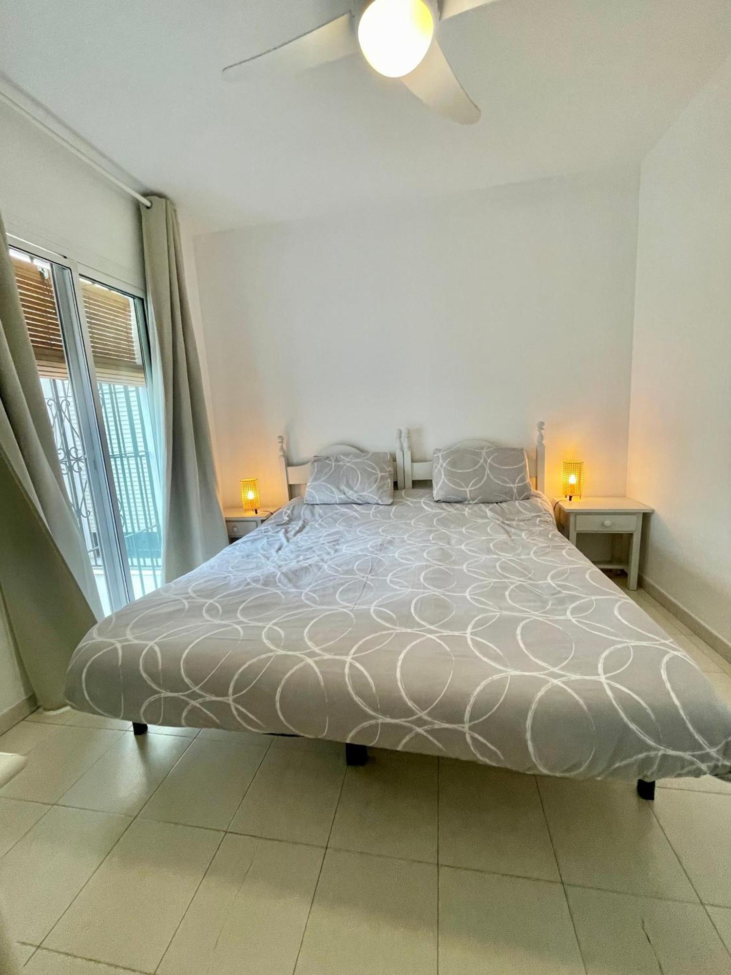 Apartamento Frontal Al Mar - Torrox Costa Екстериор снимка